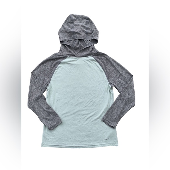 Patagonia Other - Patagonia Kids' Size Large, 12, Capilene® Cool Daily Sun Hoody in Gray Mint